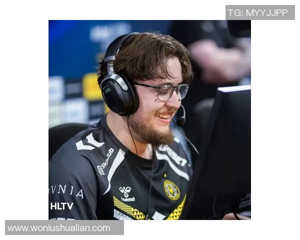看csgo比赛直播网站-看CSGO比赛直播网站—探索电竞世界的新窗口-看csgo比赛直播网站